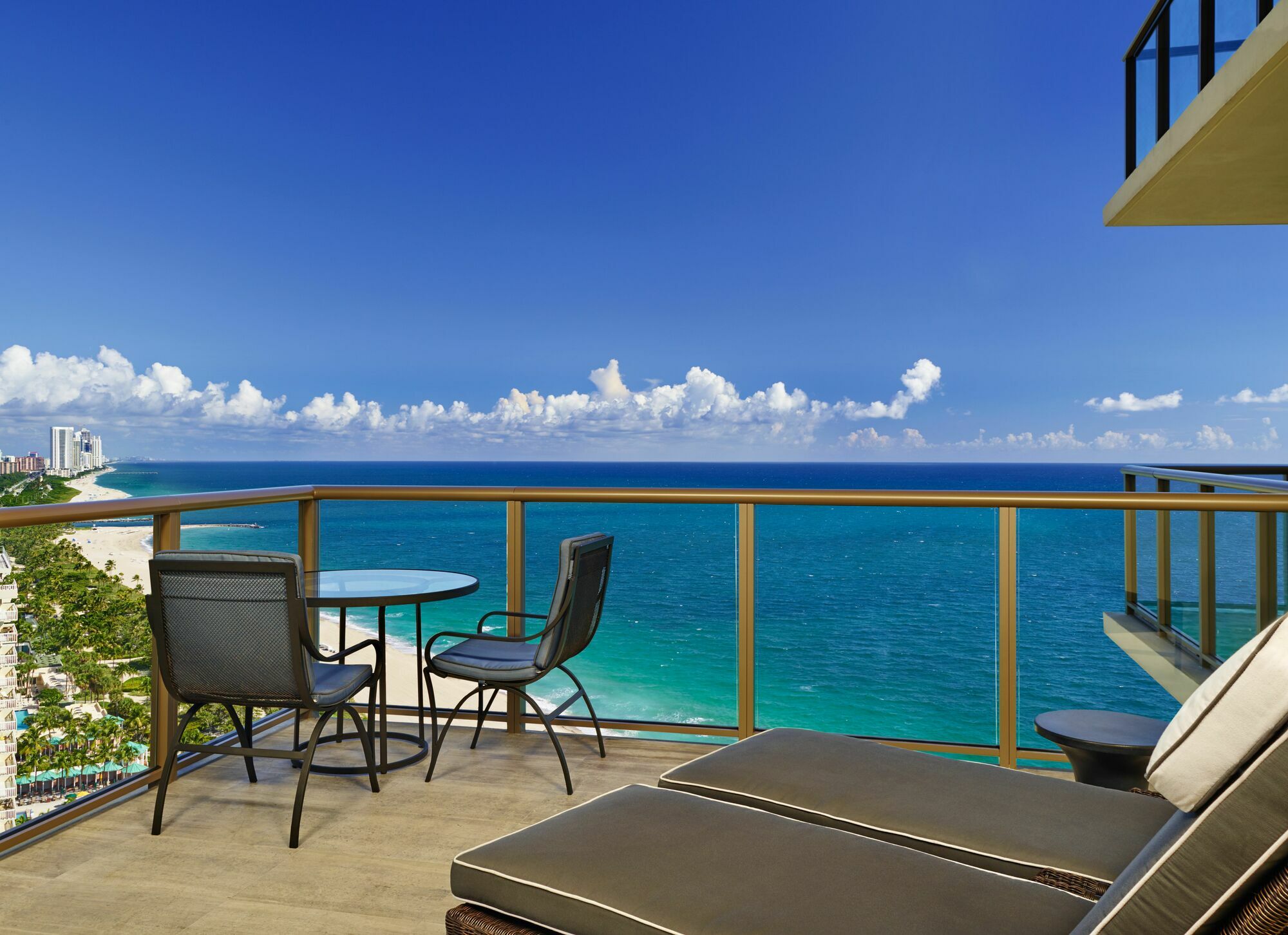 The St. Regis Bal Harbour Resort Miami Beach Bilik gambar